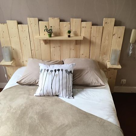 Hotel Restaurant Le Cheval Blanc Argentré-du-Plessis Kültér fotó